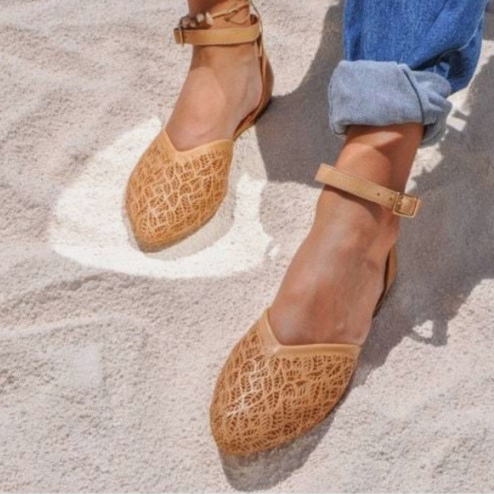 BRAND NEW WELLS LOUNGS  D'ORSAY SLINGBACK POINTED TOE FLAT